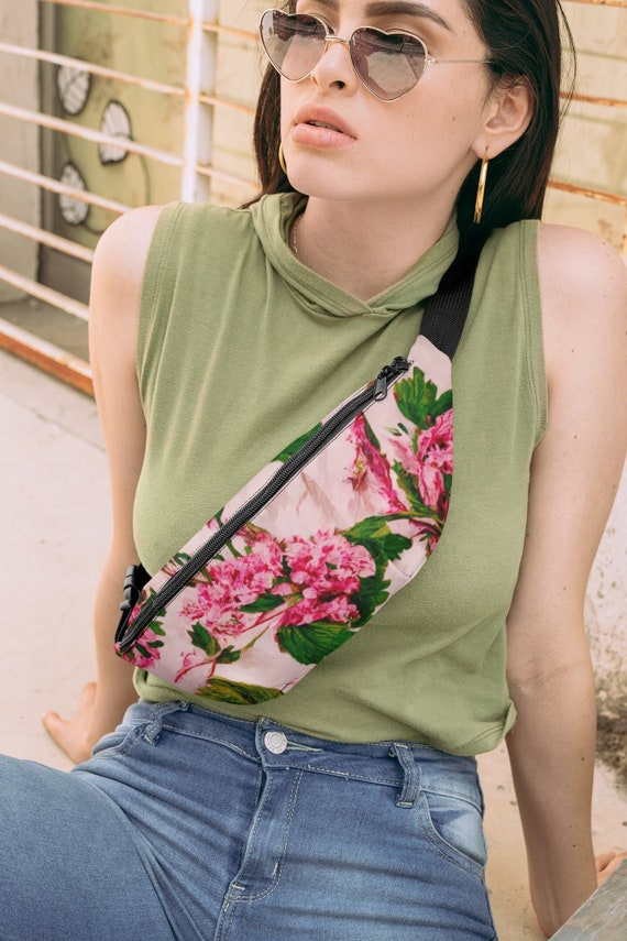 Floral & A Fanny Pack for Spring