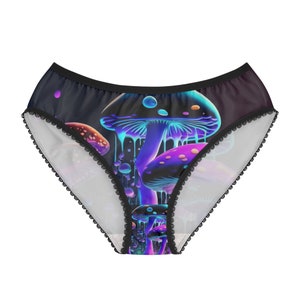 Purple and Pink Mushrooms Women&#39;s Briefs