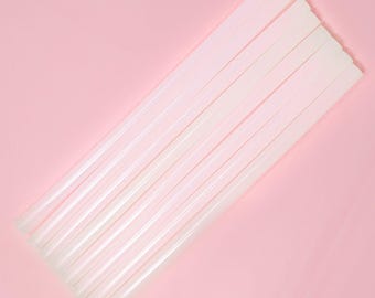 All Temperature Glue Sticks, 8 Pieces for Ribbon Crafts