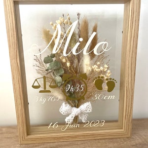 Cadre-cadeau de naissance original et personnalisé/Déco chambre bébé enfant unique personnalisable avec fleurs séchées/Souvenir naissance