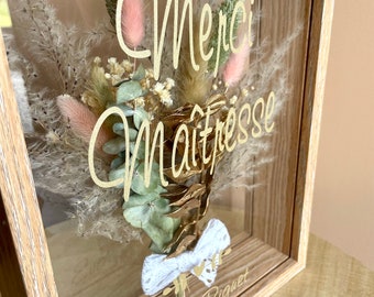 Personalized frame with dried flower bouquet / Thank you gift for teacher or nanny / Floral frame, unique end-of-year gift