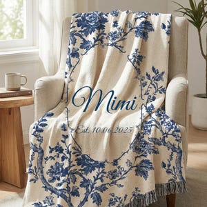 Personalized Grandma Blanket, Throw Blanket for Nana, Woven Blanket for Mimi, Custom Blanket, Blue Toile Name Blanket, Established Date zdjęcie 3