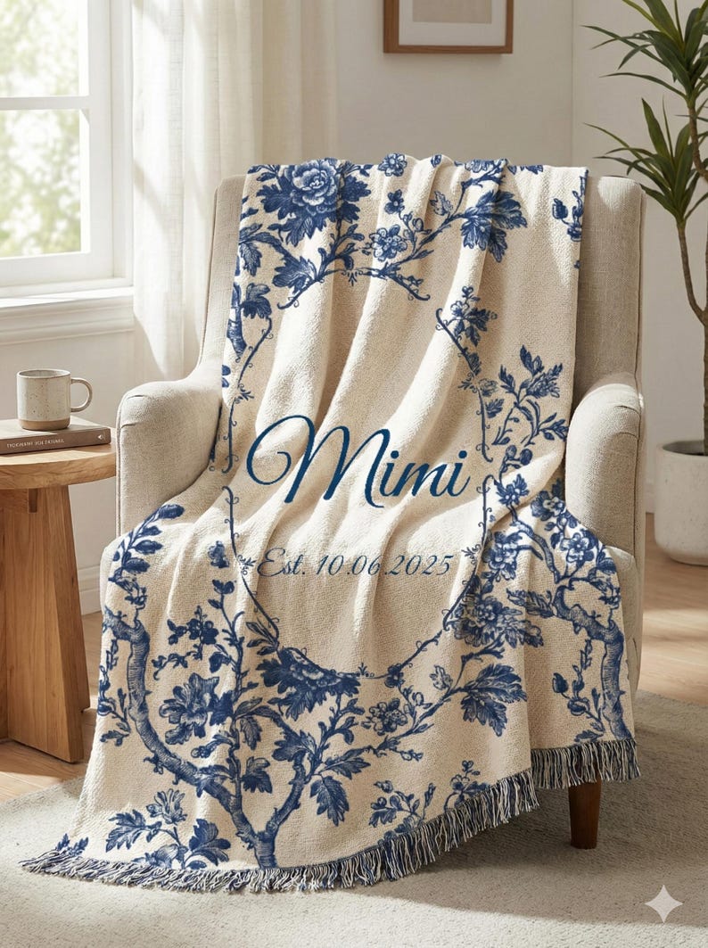 Personalized Grandma Blanket, Throw Blanket for Nana, Woven Blanket for Mimi, Custom Blanket, Blue Toile Name Blanket, Established Date zdjęcie 3