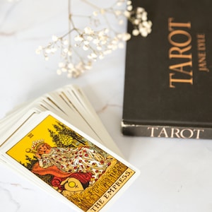 Cosmic Guidance Reading