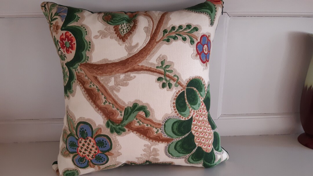 Cushion in Vintage Nina Campbell Fabric braulen Etsy
