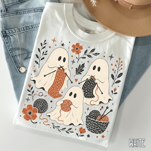 Knitting Ghost Shirt, Halloween Knitting Tee, Ghost Knitter Shirt, Yarn Lover Gift, Crafting Mom Fall Knitting Shirt White