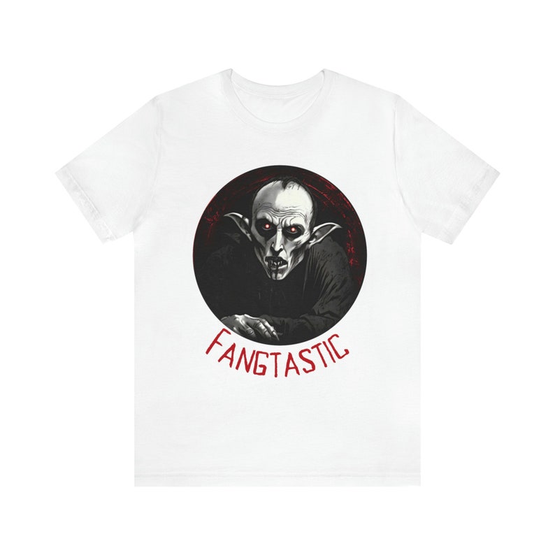 Fangtastic Nosferatu Vampire thema Retro Halloween T-shirt voor griezelig seizoen afbeelding 3