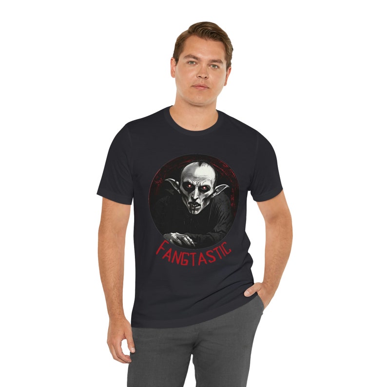 Fangtastic Nosferatu Vampire thema Retro Halloween T-shirt voor griezelig seizoen afbeelding 7