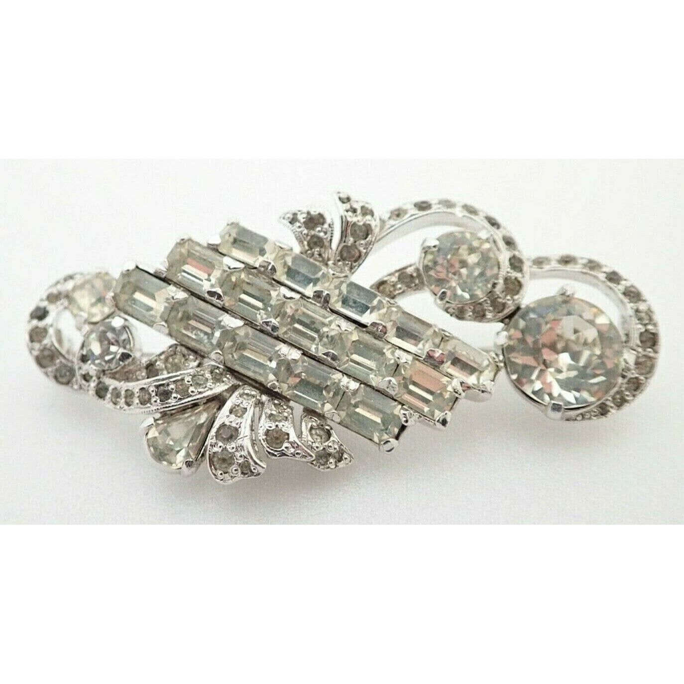 Broche Vintage Eisenberg Avec Strass - Bijou Ancien Et élégant, état Occasion