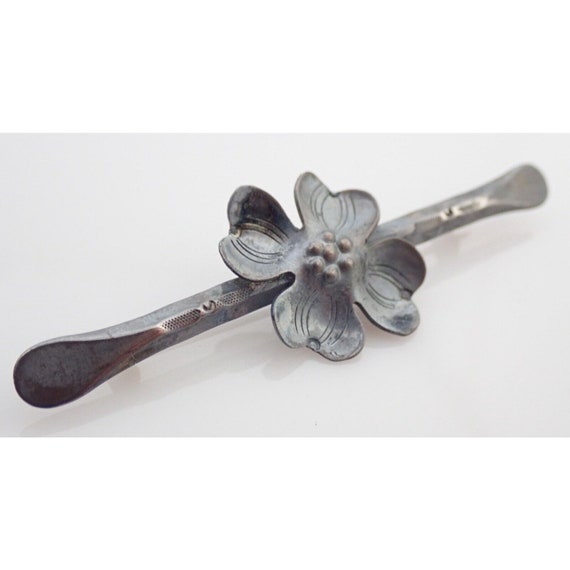 Vintage Handmade Sterling Silver Dogwood Flower B… - image 2