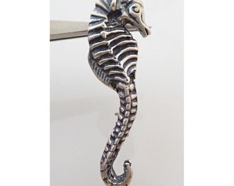 Vintage Sterling Silver Seahorse Beach Ocean 1 7/8" Brooch Pin