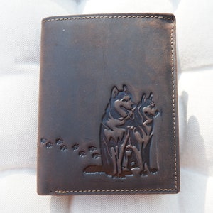 Cartera de cuero auténtico hecha a mano para hombre / Cartera plegable con protección RFID / Regalo para él / Cartera con volfos / Perros / Para cazadores