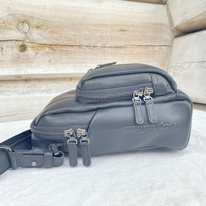 Stylish Vintage Leather Sling Bag for Men: Shoulder Messenger Crossbody Bag with Phone Holder and Multiple Pockets