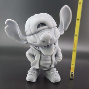 Urban Stitch Fan Art Figurine STL – 3D Printable Model for Resin – 120mm Collectible – Lilo & Stitch Inspired Toy