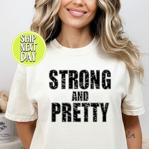 Maglietta con citazione motivazionale "Strong And Pretty Gym Fitness", maglietta divertente per l'allenamento, maglietta per il sollevamento pesi, maglietta da palestra per donna, maglietta positiva - RM061