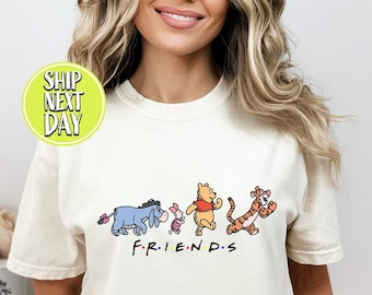 くまのプーさん フレンズ Tシャツ、くまのプーさん シャツ、フレンズ シャツ、プーさん シャツ、フレンズ シャツ、友達へのギフト、90 年代 T シャツ -TC101