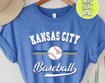 Koszulka baseballowa Kansas City, koszulka dla fanów baseballu, koszulka baseballowa vintage, koszulka z okazji meczu Kansas City, koszulka na sezon baseballowy, prezent dla mamy baseballisty - S046