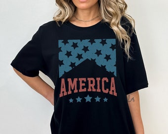 Sudadera y sudadera con capucha del 4 de julio, camisa del Día de la Independencia, camisa unisex retro de estrellas, regalo patriótico de moda para un amigo estadounidense - JUL003