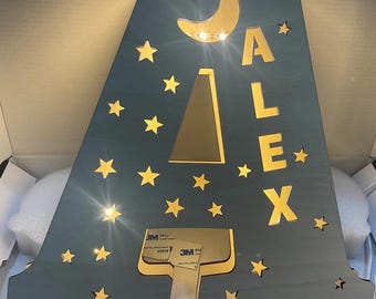 Personalized Wooden LED Night Light – Custom Name Wall Lamp with Letters, Stars & Moon, Nursery or Kids Bedroom Decor, Baby Gift