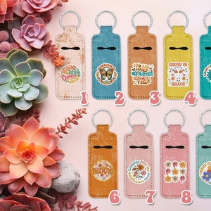 Hippie Chapstick Holder, Retro Flower Lipbalm Holder, Vintage Cute backpack keychain, 70s Aesthetic keychain, Daisy Boho Gift for Teen