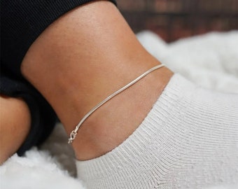 Minimalist Steel Snake Chain Adjustable Anklet: Gifts for Women & Girls