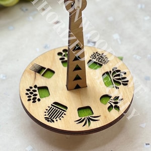 Plant Love Lemonwood Mini - Minder (PAT. PEND.): Portahilos portátil para muñeca
