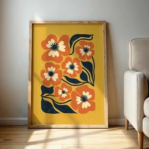 Arte mural floral retro: estampado botánico estilo años 70 en mostaza y naranja, póster bohemio moderno de mediados de siglo para decoración vintage del hogar.