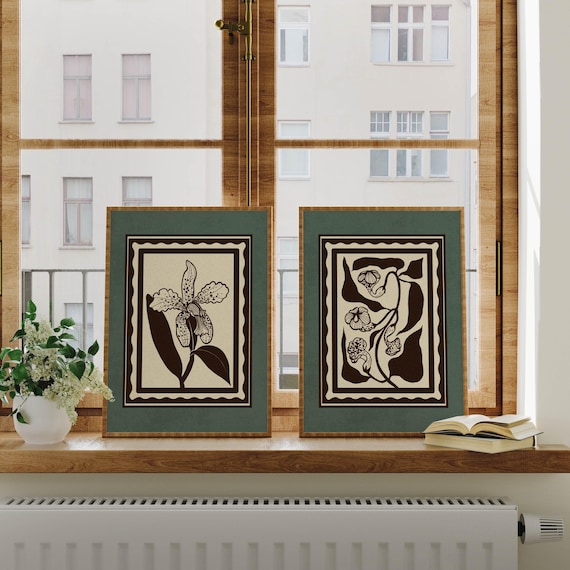 Framed Vintage Floral Print Set of 2 — Mid Century Modern Botanical Art, Scandinavian Decor