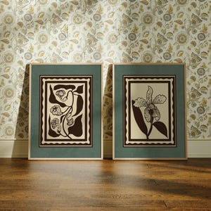 Framed Vintage Floral Print Set of 2 — Mid Century Modern Botanical Art, Scandinavian Decor 2-Print Set (Both)