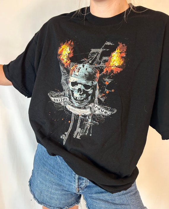 Vintage Pirates of the Caribbean Tee - image 1
