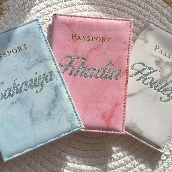 Personalized passport cover First name with or without flag