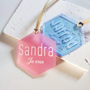 Personalized Acrylic Name Tag: Custom Backpack, Luggage & Gift Tag