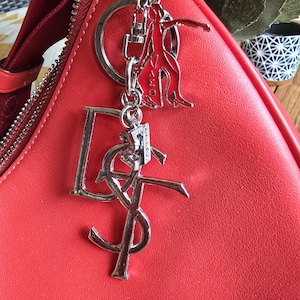 Großer DST Handtaschen Anhänger/Schlüsselanhänger - Gold Delta Omega Theta Geldbörse Anhänger - Sorority Anhänger/Schlüssel Ring - DST Geldbörse Anhänger/Schlüssel Ring