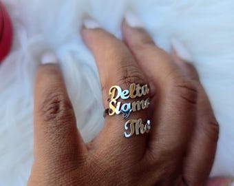 Anillo ajustable con la inscripción Delta Sigma Theta - Anillo DST - Anillo Delta - Joyería de hermandad - Anillo 1913 - Anillo de hermandad