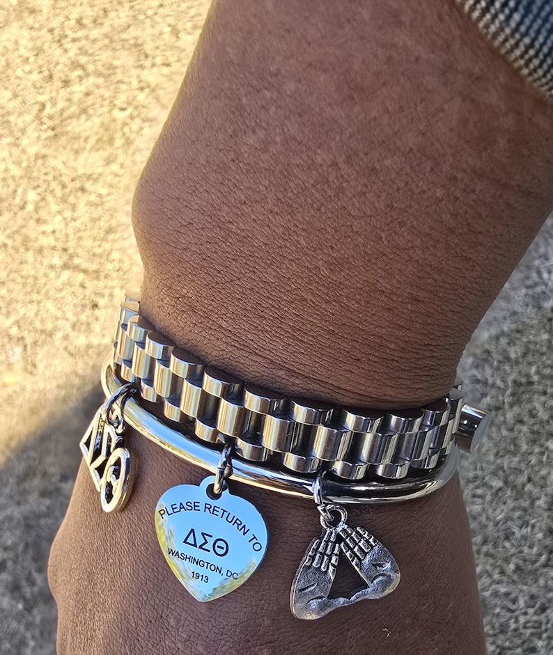 Delta Shackle Screw Bar Bangle Bracelet - Delta Sigma Theta Bracelet - Sorority Bracelet - DST Bracelet - Divine Nine - Sorority Jewelry Silver