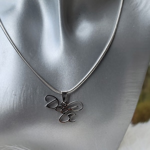 Delta Sigma Theta necklace- Sorority necklace - Delta Jewelry - Delta Sigma Theta gift - HBCU - Divine Nine Sororities