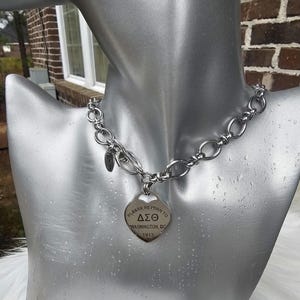 Delta Sigma Theta necklace- Sorority necklace - Delta Jewelry - Delta Sigma Theta gift - HBCU - Divine Nine Sororities