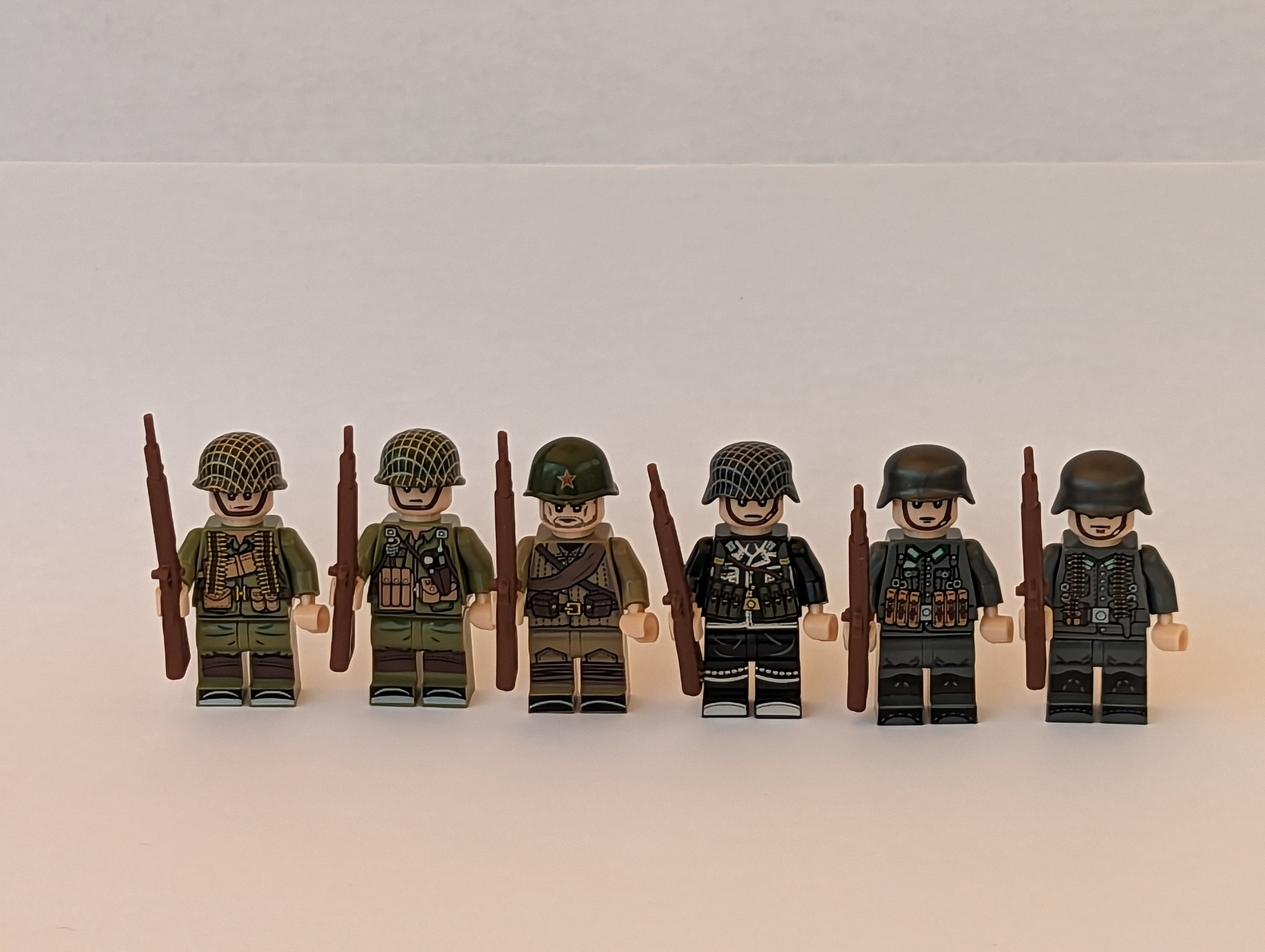 .com: lego army  Lego army, Lego soldiers, Lego creative