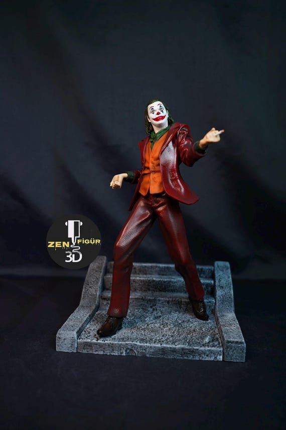 Joaquin Phoenix Joker Statue | 12K Resin Diorama, Handcrafted
