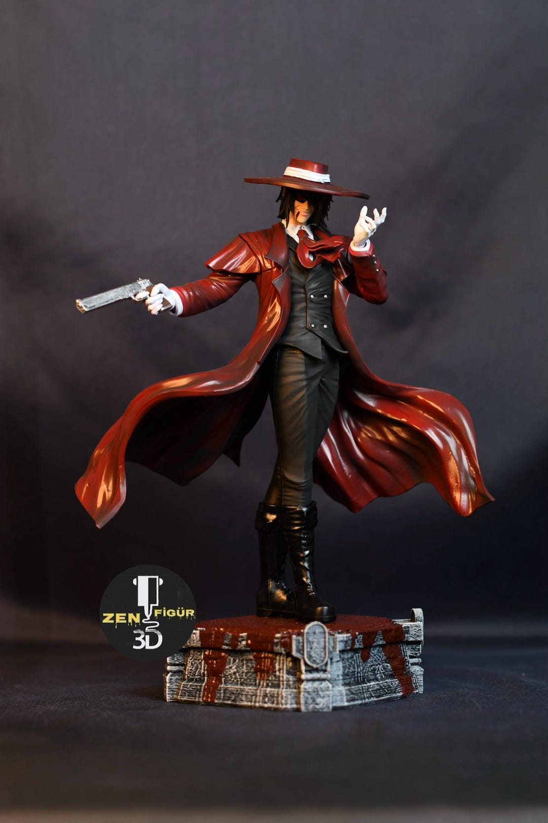 ヘルシング アーカード プレミアムスタチュー | コレクターズ