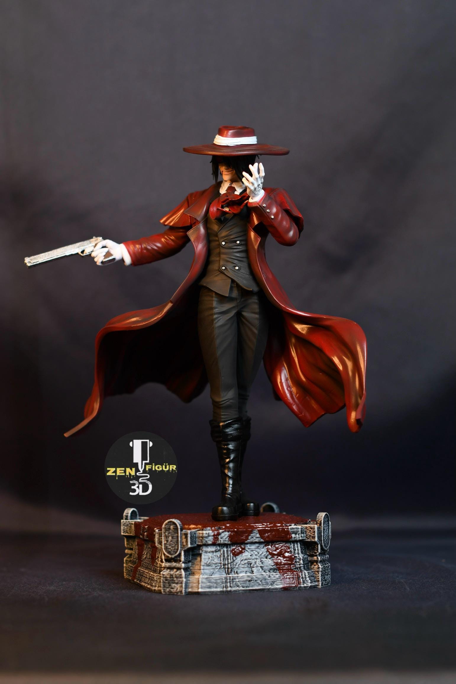 ヘルシング アーカード プレミアムスタチュー | コレクターズ