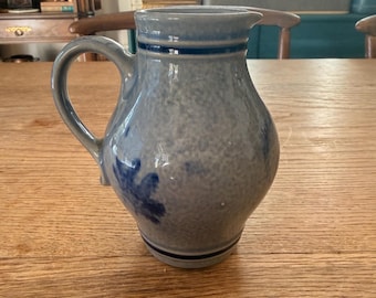 Pichet vintage en poterie, grès émaillé au sel bleu, Allemagne Marzi & Remy