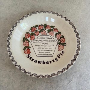Retro Vintage Strawberry Recipe Pie Plate