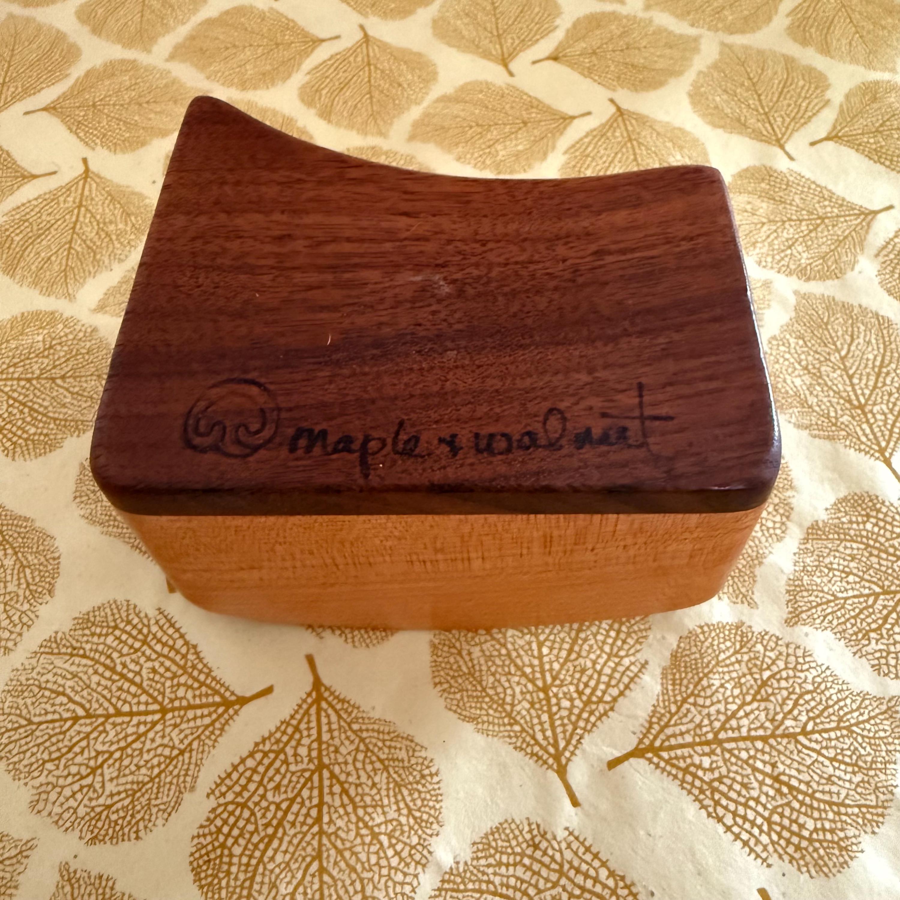 Vintage Fred and Marilyn Buss Maple and Walnut Wood Box - Etsy
