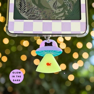 Kitty Alien Dammplugg/Berlock/Berlockkedja: Lyser i mörkret, Kobo, E-läsare, Telefon, Bokpresent, Akryl, Katt-E-läsare-tillbehör, USB-C