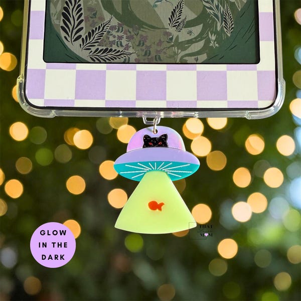Kitty Alien Dust Plug/Charm/Charm Chain: Glow in the Dark, Kobo, E-reader, Phone, Bookish Gift, Acrylic, Cat Ereader accessory, USB-C