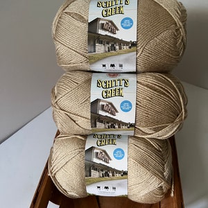 Lion Brand Yarn Schitt's Creek Bundle Ew, David Blanket Crochet - 22651660