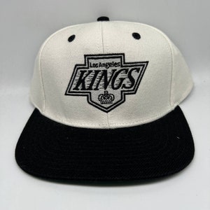 LOS ANGELES KINGS VINTAGE DEADSTOCK LOGO 7 SNAP BACK HAT/CAP NHL EXTREMELY  RARE!