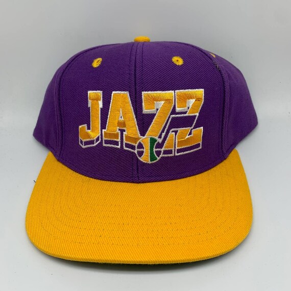 VTG 90'S UTAH JAZZ Throwback Logo Snapback Hat Purple NBA Sports  Specialties Cap