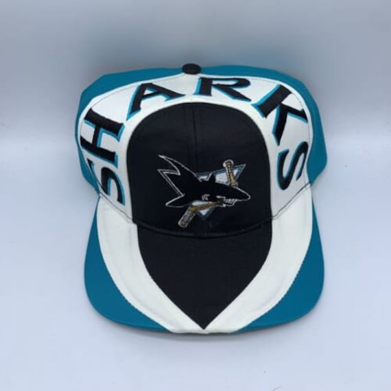 Vintage NHL San Jose Sharks Logo Athletic Diamond Wool Snapback Hat – 🎅  Bad Santa